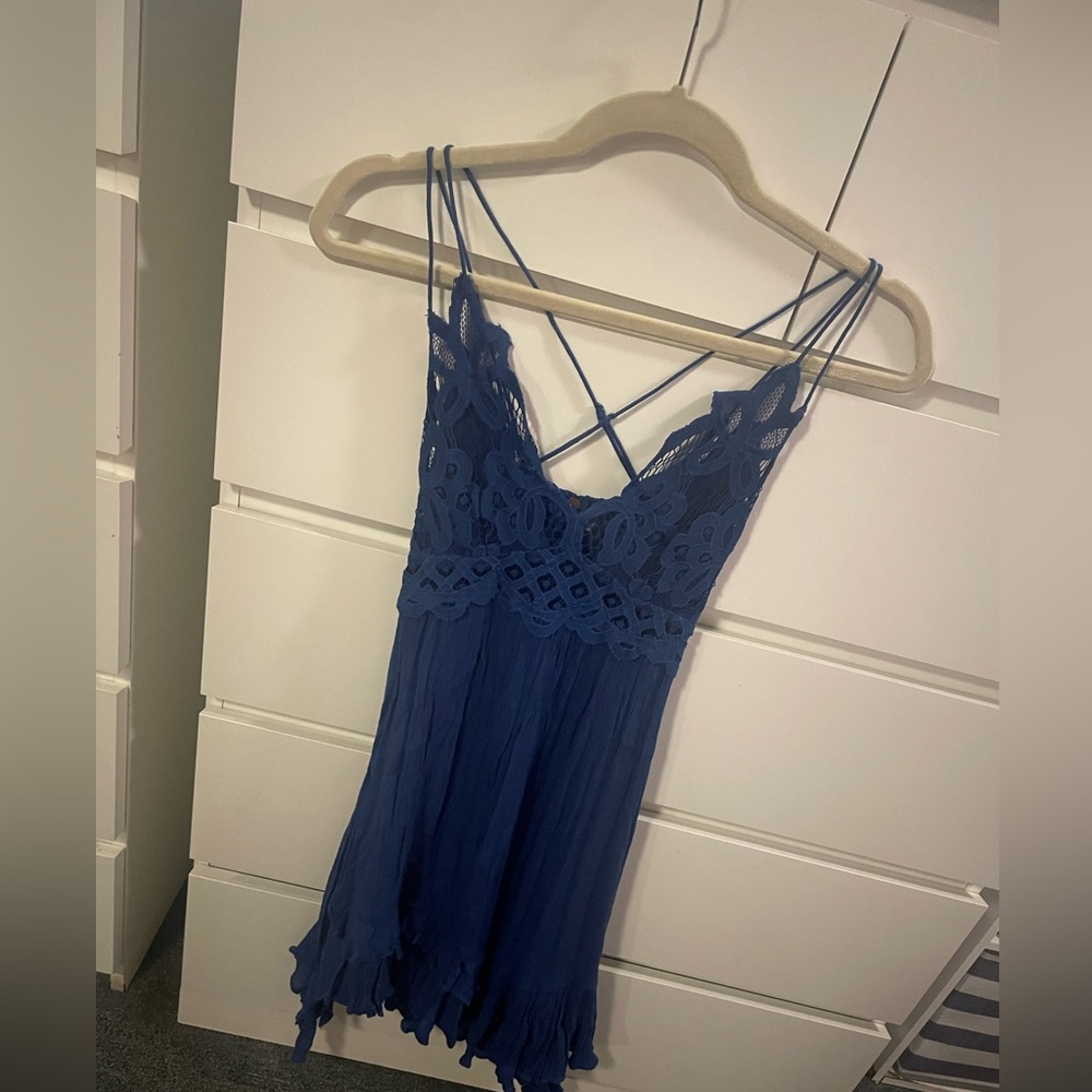 Women’s dress